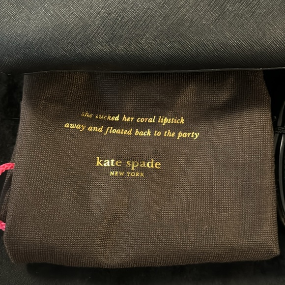 EUC Kate Spade Purse - Picture 2 of 6